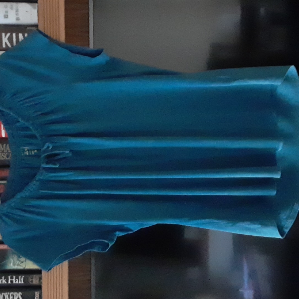 L.L. Bean top